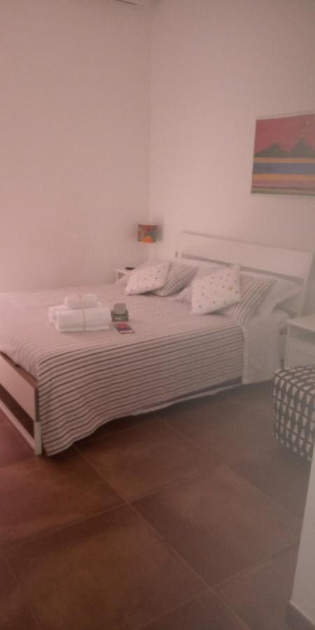 B&B I Due Tornesi Napoli Eksteriør billede