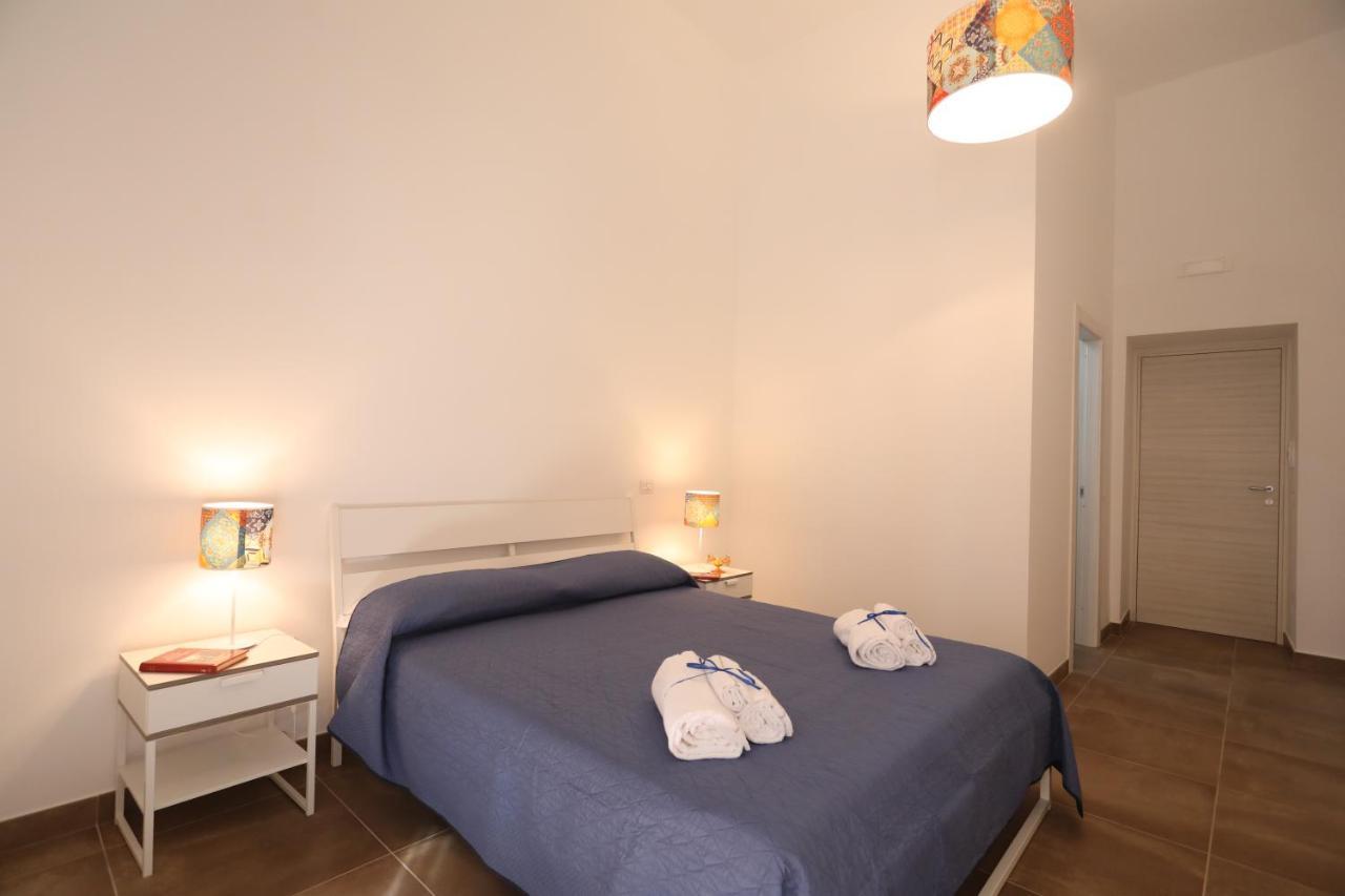 B&B I Due Tornesi Napoli Eksteriør billede
