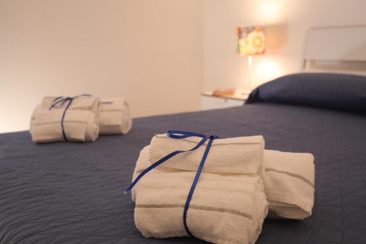 B&B I Due Tornesi Napoli Eksteriør billede