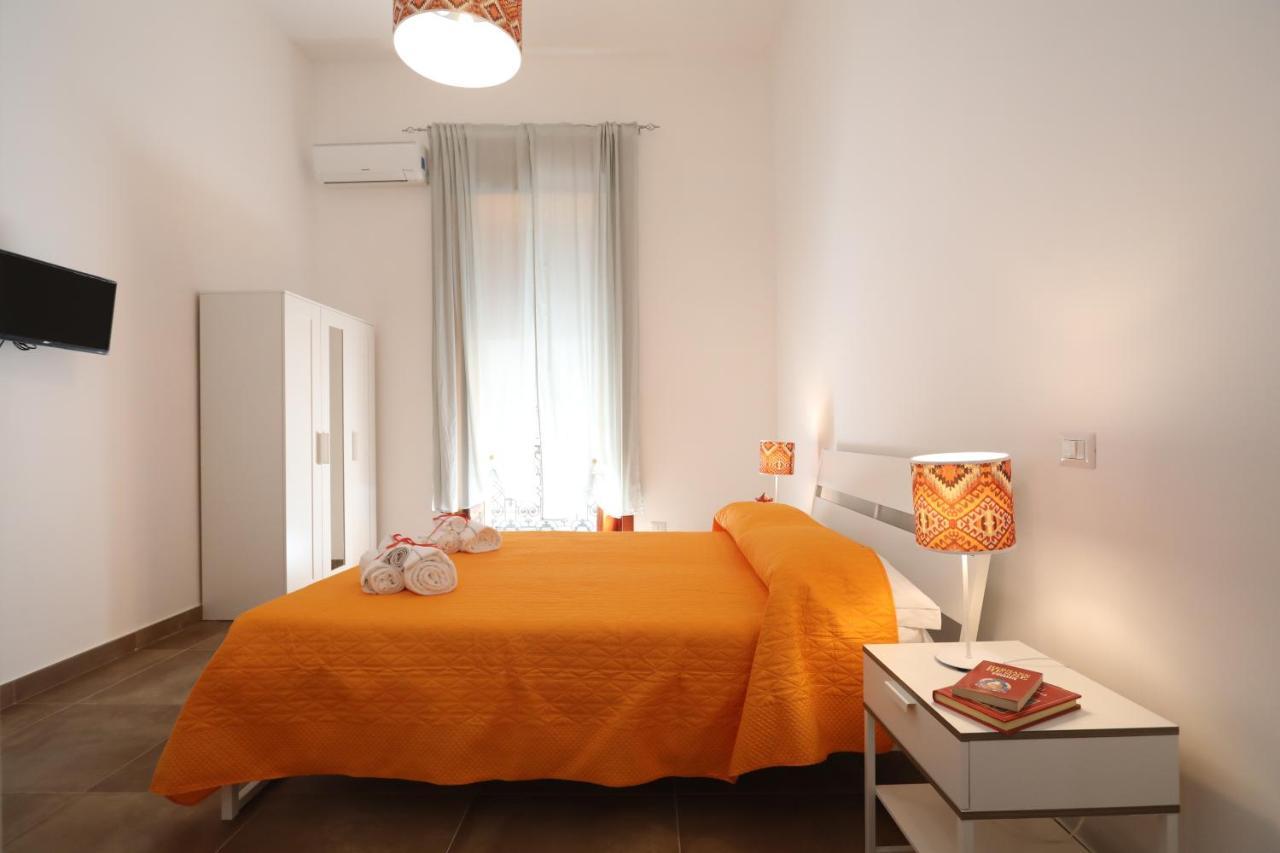 B&B I Due Tornesi Napoli Eksteriør billede